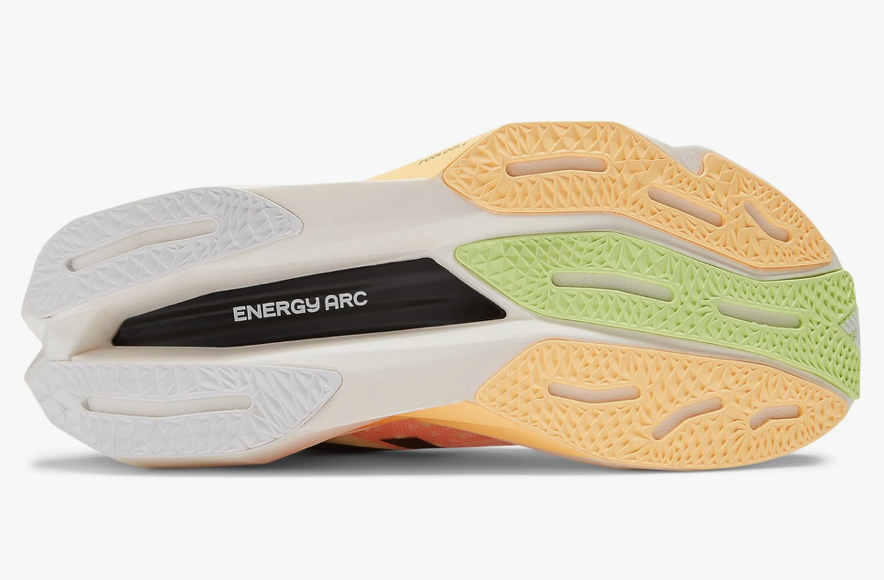 Men's New Balance FuelCell SuperComp Elite v4 (Clearance)