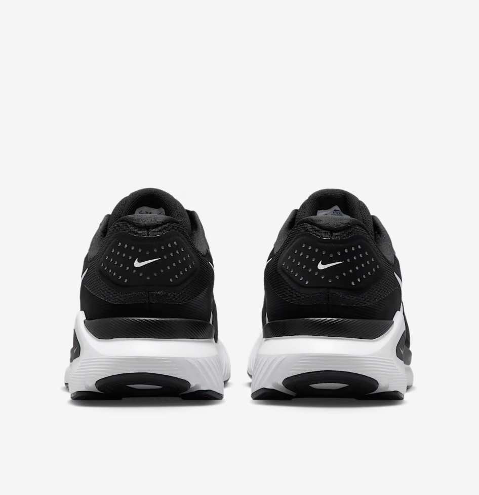 Men's Nike Structure 26 (WIDE)