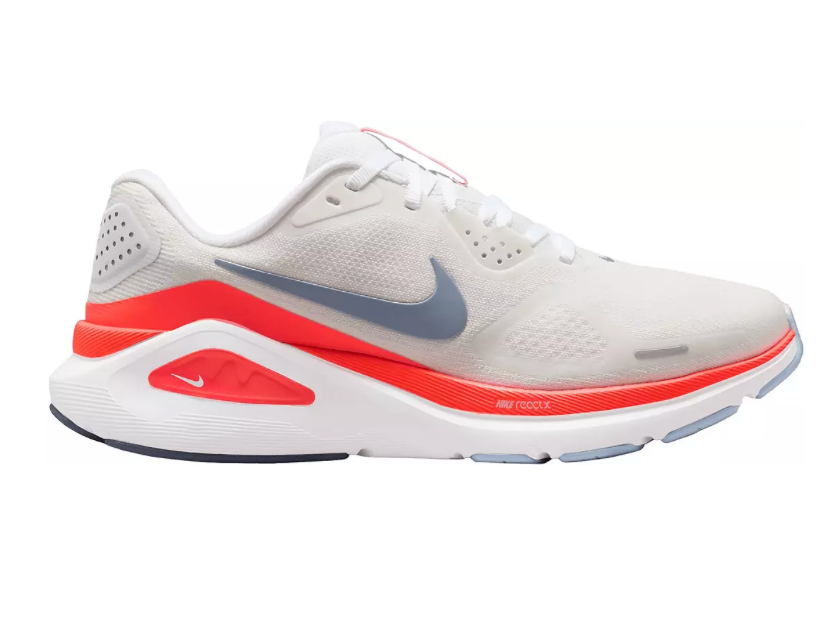 Women's Nike Structure 26
